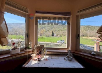 Sala da pranzo - Villa VIA CAVATE
32, Pettorano sul Gizio - foto 3