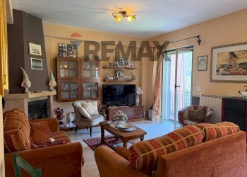 Soggiorno - Villa VIA CAVATE
32, Pettorano sul Gizio - foto 7