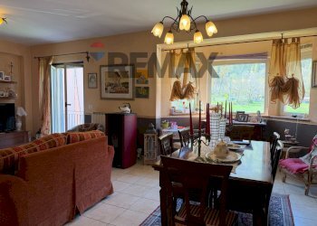 Sala da pranzo - Villa VIA CAVATE
32, Pettorano sul Gizio - foto 14