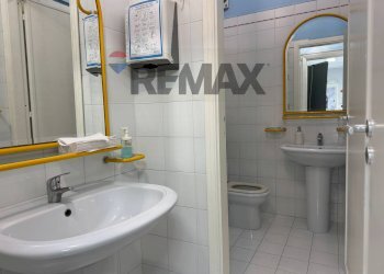 Bagno - Office Mattarella
 
30, Bagheria - photo 12