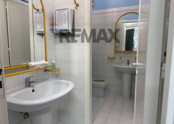 Bagno - Office Mattarella
 
30, Bagheria - photo 13