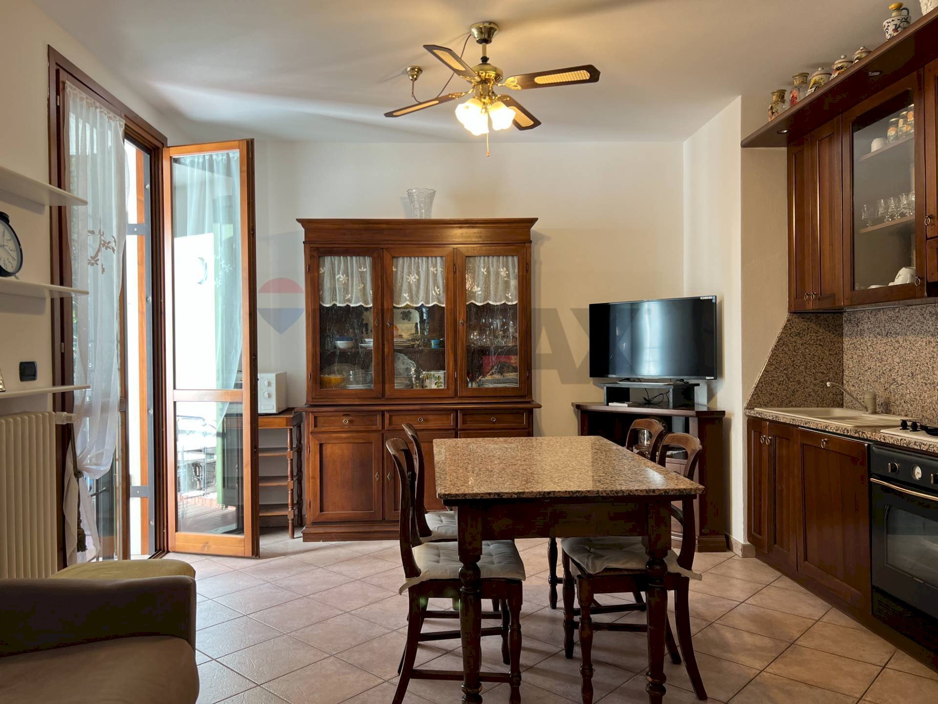 Sala da pranzo - Bilocale Reggio nell'Emilia - foto 2