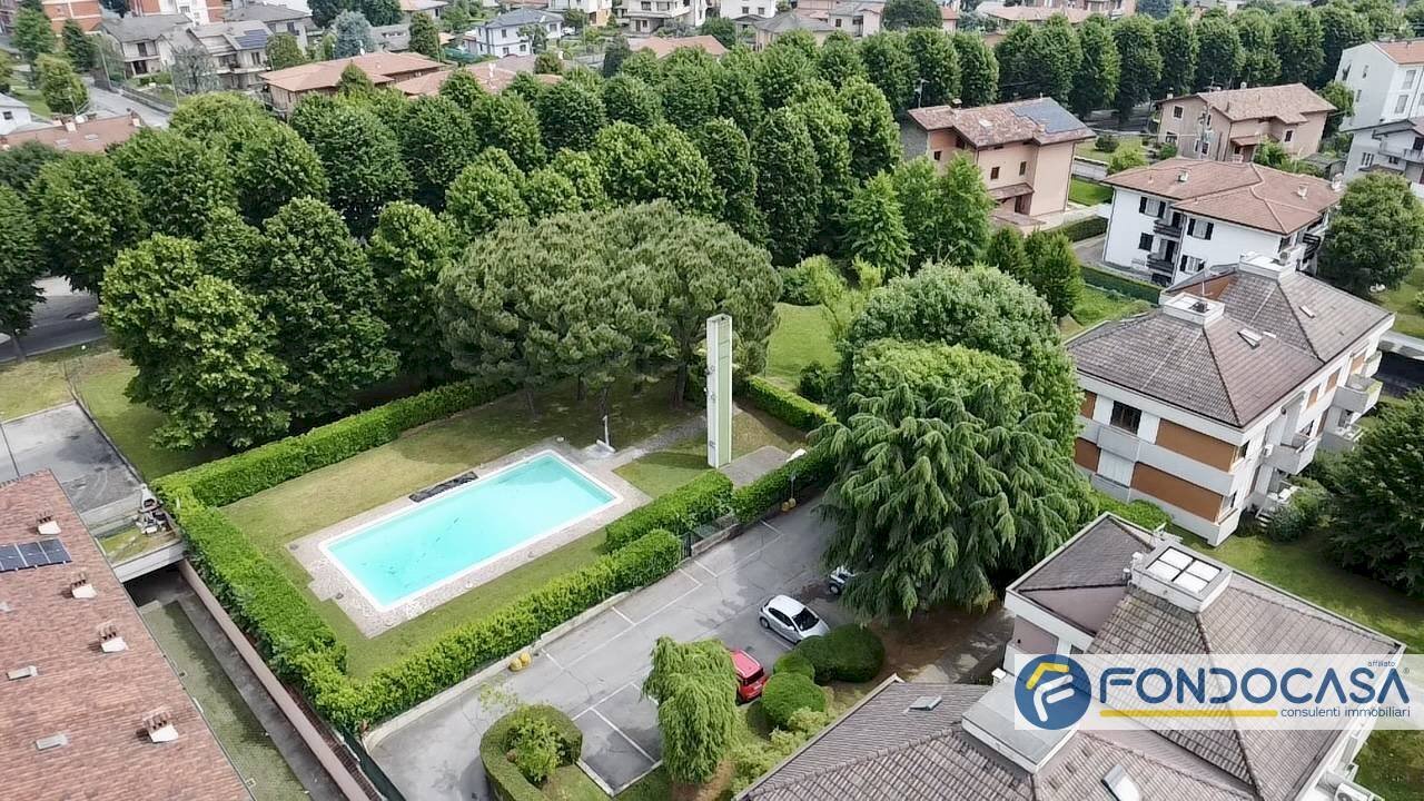 Foto 2 - Quadrilocale VIA MATTEO PEDRALI, Palazzolo sull'Oglio - foto 2