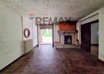 Stanza vuota - Bilocale Via Alle Valli
 
7, Locate Varesino - foto 1