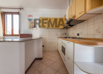 Cucina - One-room apartment Via Pascoli
18, Gallarate - photo 6