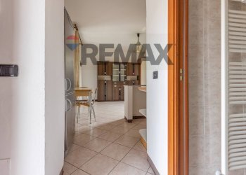 Hall / corridoio - One-room apartment Via Pascoli
18, Gallarate - photo 11