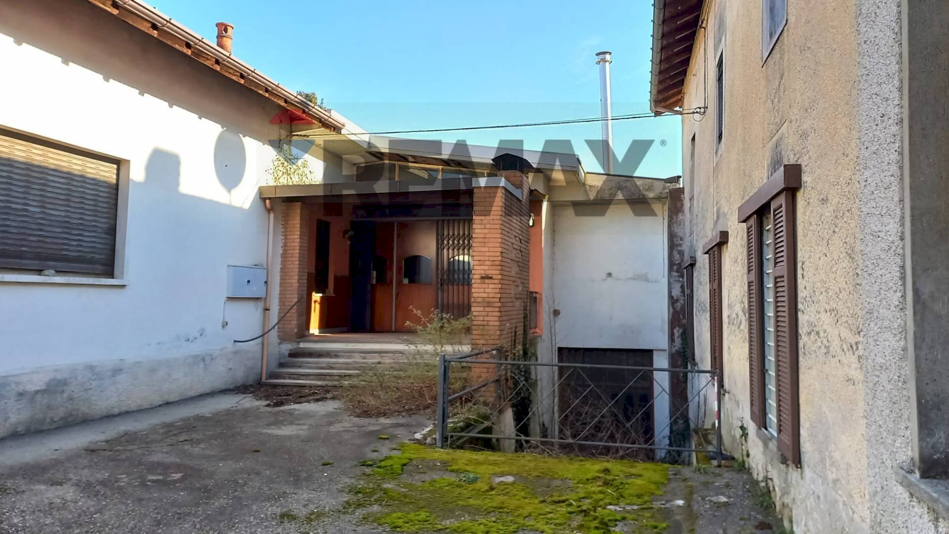 Casa all\'aperto - Casa indipendente via cappelletta
 
2, Vergiate - foto 1