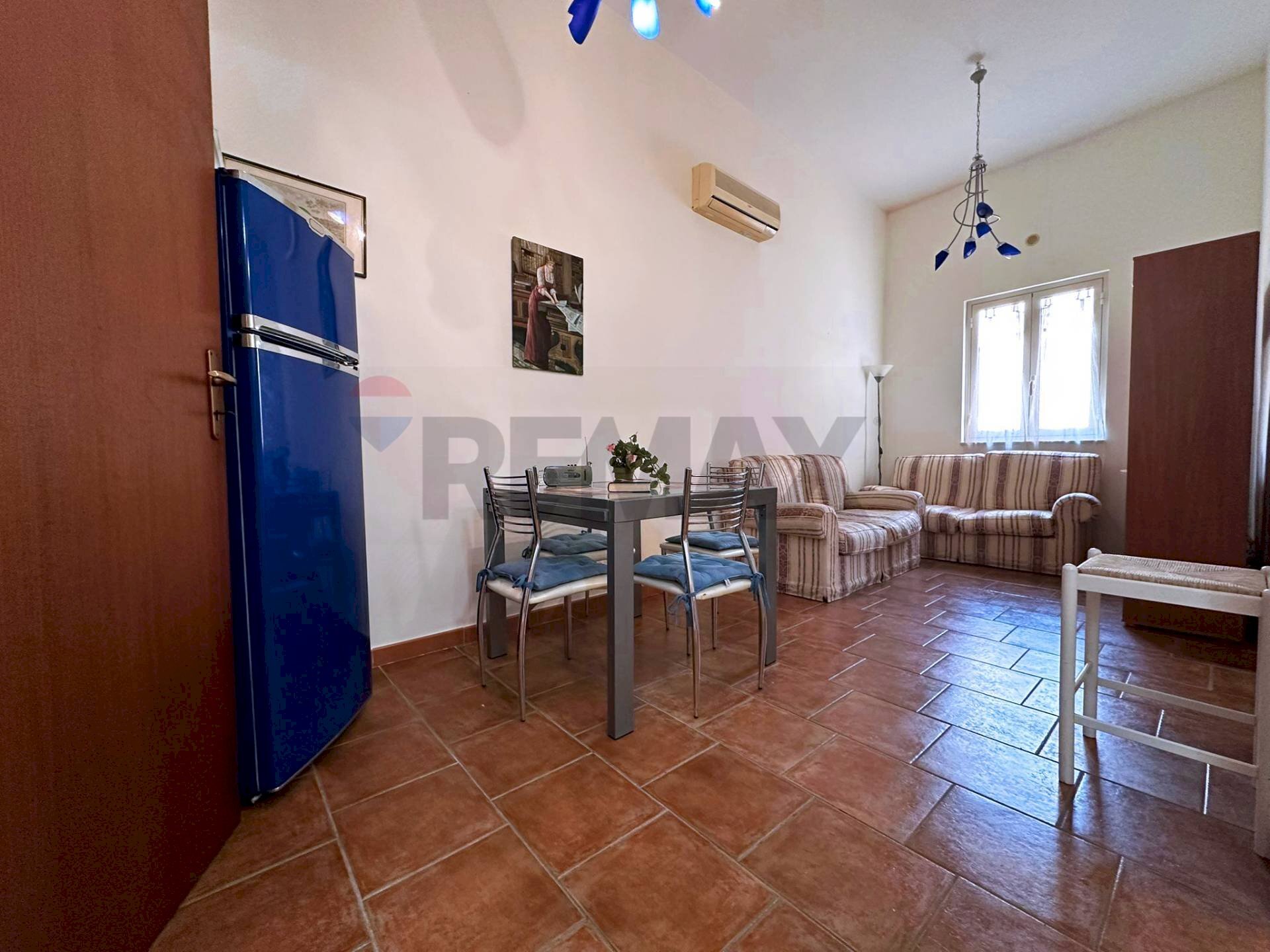 Sala da pranzo - Three-room apartment SAN FRANCESCO D'ASSISI
 
90, Trapani - photo 1