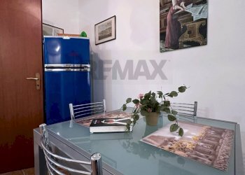Sala da pranzo - Trilocale SAN FRANCESCO D'ASSISI
 
90, Trapani - foto 8