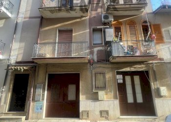 Edificio all\'aperto - Apartment VIA BOLOGNA
 
9, Niscemi - photo 2