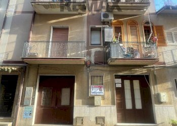 Edificio all\'aperto - Apartment VIA BOLOGNA
 
9, Niscemi - photo 8