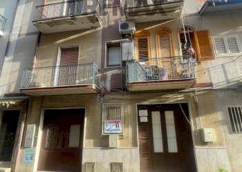 Edificio all\'aperto - Apartment VIA BOLOGNA
 
9, Niscemi - photo 9