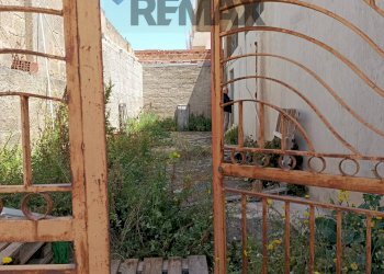 Edificio all\'aperto - Commercial Premises VIA ELIO VITTORINI
 
3, Comiso - photo 5