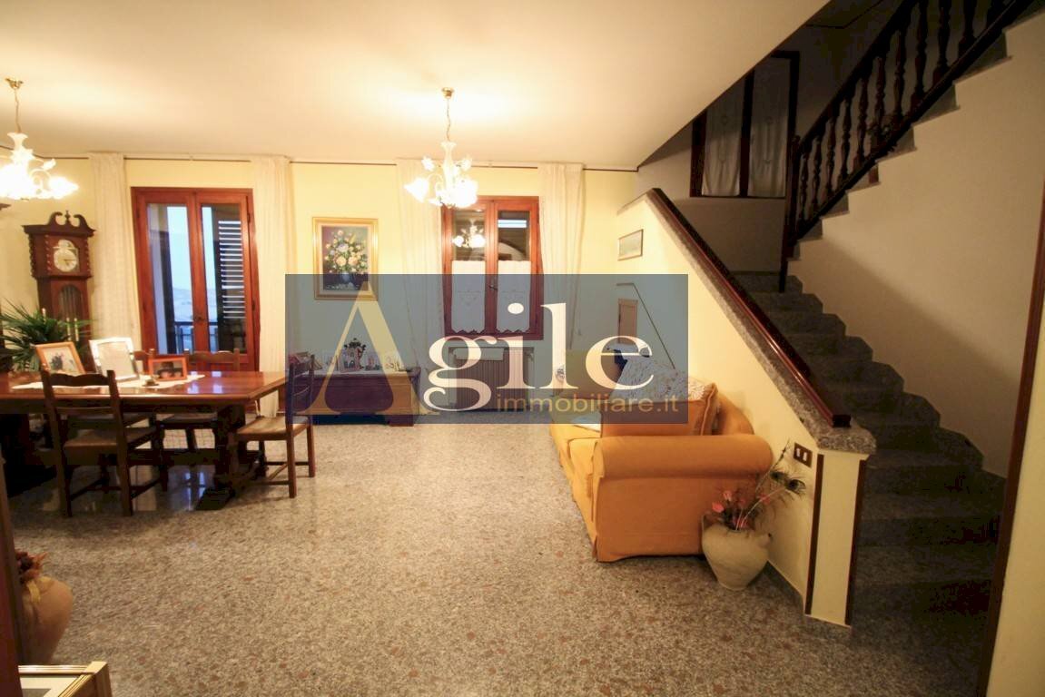Foto 2 - Casa indipendente strada provinciale, Montalto delle Marche - foto 2