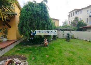 Giardino - Villa via dei borghi, Massarosa - foto 3