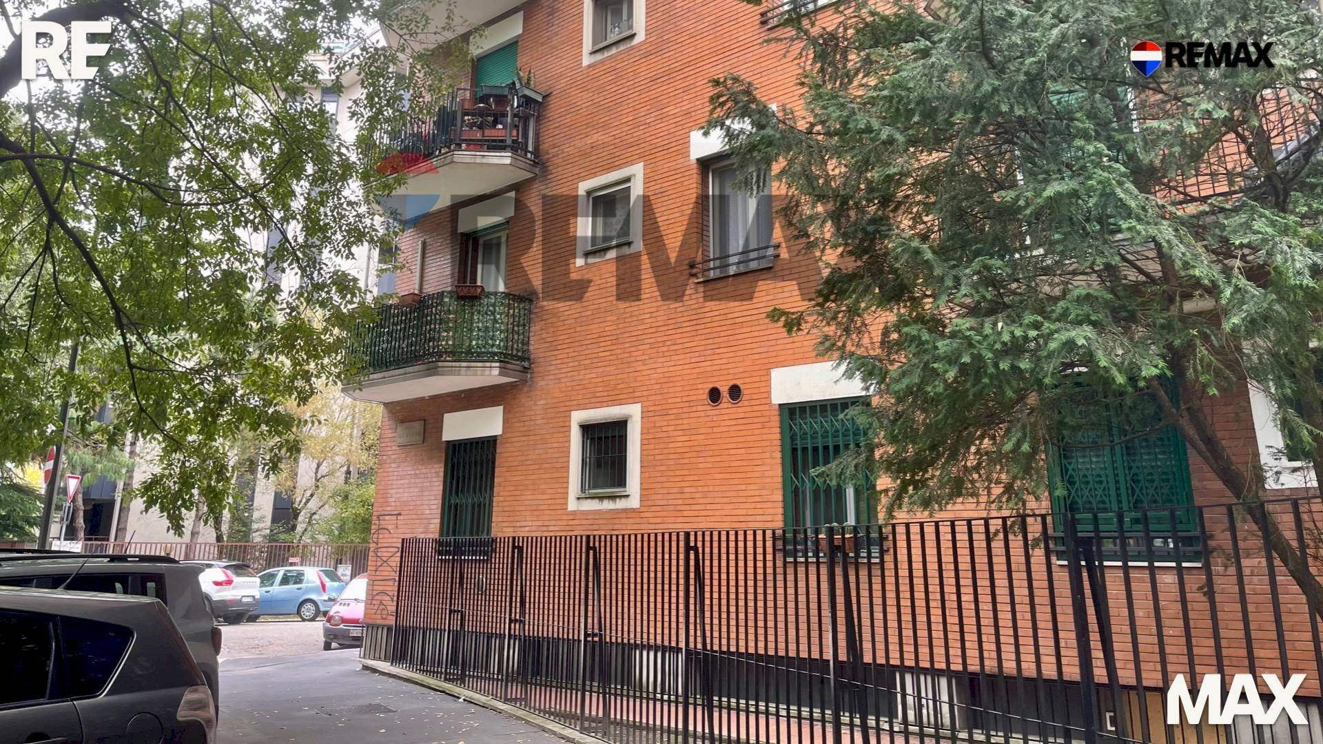 Edificio all\'aperto - Terreno non edificabile piazza Agrippa
12, Milano - foto 2