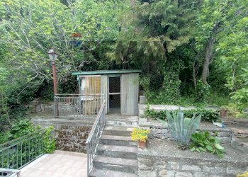 Giardino - Appartamento Via Traversa Prima Di Corso Italia
 
15, Castelmauro - foto 28