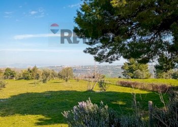 Giardino - Independent house c.da Monte
 
31, Larino - photo 26