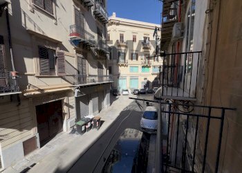 Edificio all\'aperto - One-room apartment Palermo - photo 2
