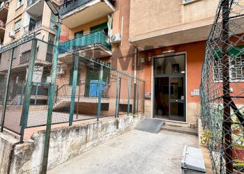 Edificio all\'aperto - Quadrilocale Via Polito
 
17, Palermo - foto 2