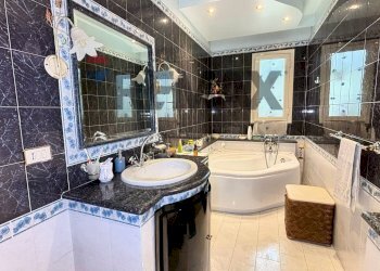 Bagno - Quadrilocale Via Polito
 
17, Palermo - foto 32