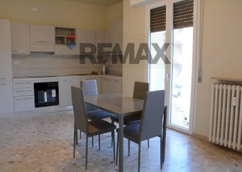 Sala da pranzo - Four-room apartment Verona - photo 26