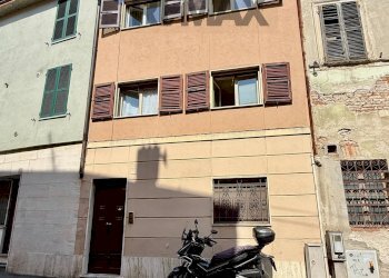 Edificio all\'aperto - Bilocale Via Volturno
 
19, Cremona - foto 16