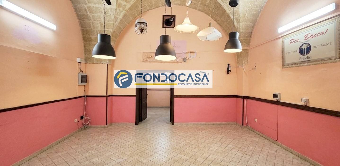 Foto 1 - Attività Commerciale Via Carmine
 
4, Brindisi - foto 1