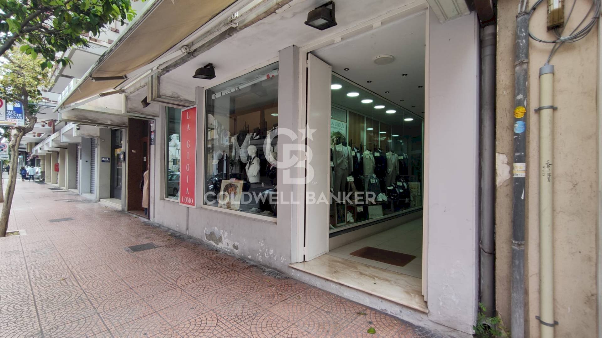 Foto 1 - Commercial Premises Via Principe Amedeo
 
171/A, Taranto - photo 1