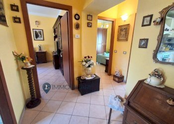 Foto 9 - Quadrilocale via reboa
 
16, Portovenere - foto 9