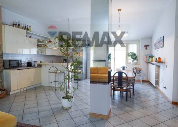 Cucina - Three-room apartment DON  LUIGI GUANELLA
 
933, Urgnano - photo 3