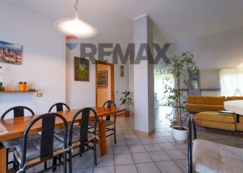 Sala da pranzo - Three-room apartment DON  LUIGI GUANELLA
 
933, Urgnano - photo 4