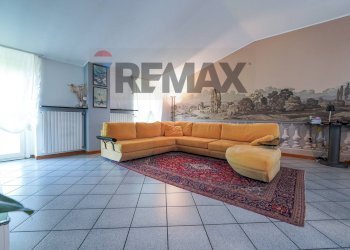 Soggiorno - Three-room apartment DON  LUIGI GUANELLA
 
933, Urgnano - photo 9