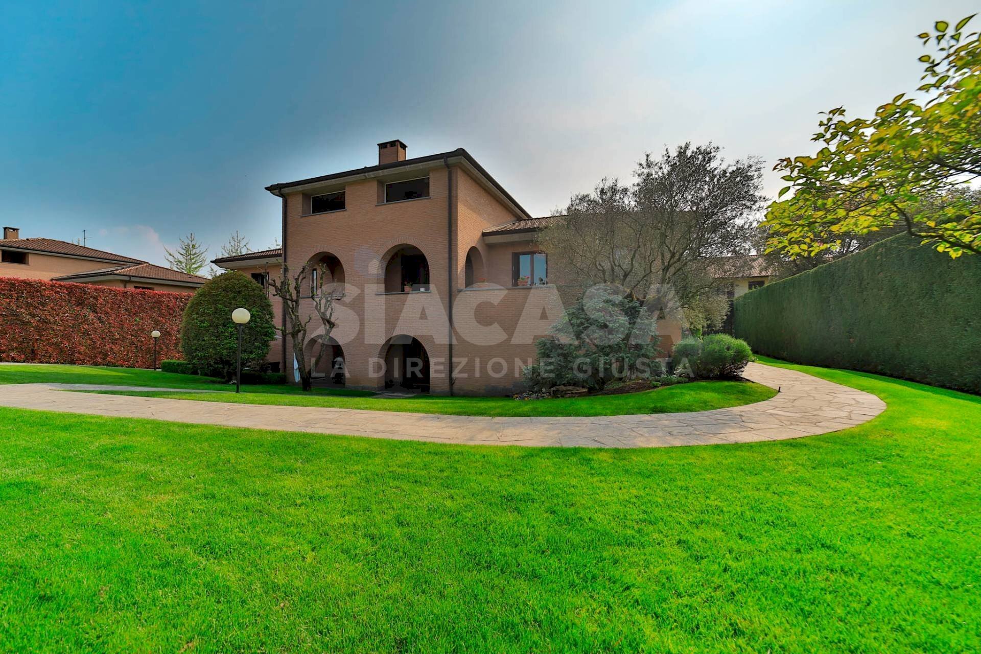 Foto 2 - Villa Via Silvio Pellico
 
32, Bernareggio - foto 2