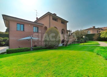 Foto 3 - Villa Via Silvio Pellico
 
32, Bernareggio - foto 3