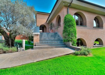 Foto 11 - Villa Via Silvio Pellico
 
32, Bernareggio - foto 11