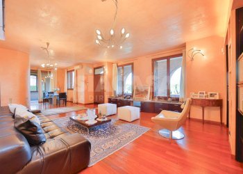 Foto 18 - Villa Via Silvio Pellico
 
32, Bernareggio - foto 18