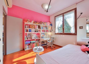 Foto 35 - Villa Via Silvio Pellico
 
32, Bernareggio - foto 35