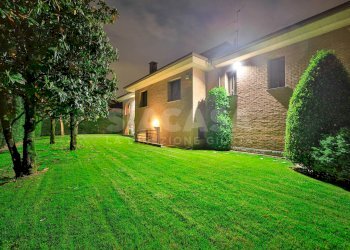 Foto 98 - Villa Via Silvio Pellico
 
32, Bernareggio - foto 98