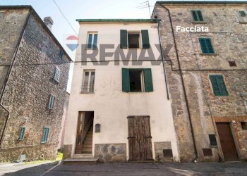 FACCIATA IN PIETRA - Appartamento PIAZZA ROMA
 
4, Roccastrada - foto 1