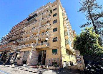 Foto 1 - Apartment Via Duca Degli Abruzzi
 
52, Catania - photo 1