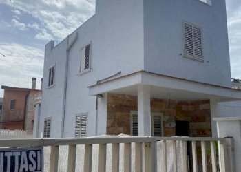 Balcone - Villa viale Canne, 14, Pulsano - photo 3