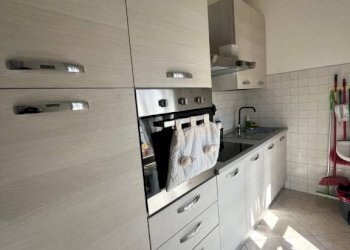 Cucina - Two-room apartment via Giuseppe Zola, Brescia (neighborhood Villaggio Prealpino) - photo 10