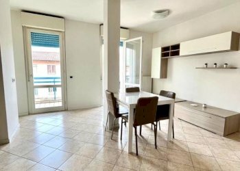Salone - Bilocale via Giuseppe Zola, Brescia (zona Villaggio Prealpino) - foto 26