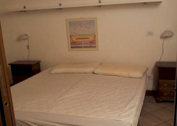 Camera da letto - Bilocale via Monte Grappa, Brescia - foto 12