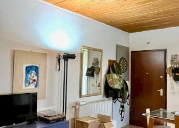 Salone - Two-room apartment via Monte Grappa, Brescia - photo 12