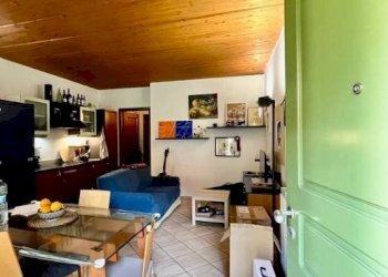 Salone - Two-room apartment via Monte Grappa, Brescia - photo 13