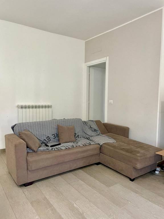 Salone - Bilocale via Lussingrande, Brescia - foto 2