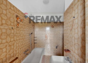 Bagno - Quadrilocale Papa Giovanni XXIII
 
16, Cassano d'Adda - foto 8