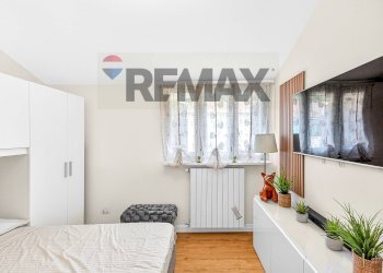 Camera / camera da letto - Bilocale v. Delle Leghe
 
7, Milano - foto 18